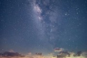 唯美星空图片大全_如何拍出梦幻银河