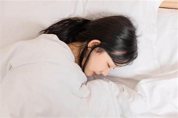 梦到盖被子是什么意思_梦到盖被子预示什么