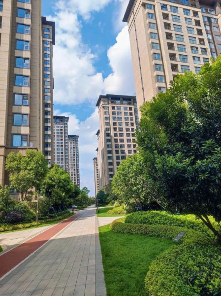 小区图片大全哪里找_小区实景图怎么看