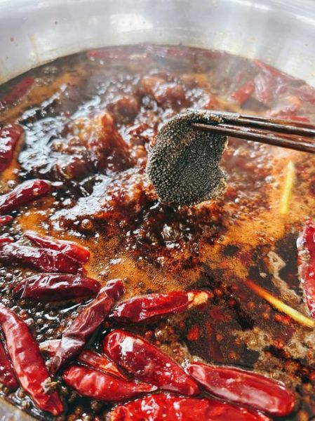 锅底图片大全_如何挑选火锅锅底