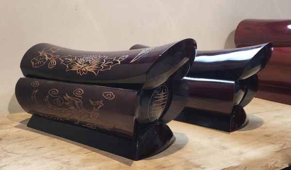 梦到两个棺材是什么意思_梦见两口棺材的吉凶预兆