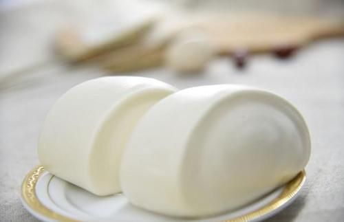 梦到好多馒头是什么意思_梦见大量馒头预示什么