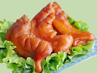 梦到猪蹄是什么意思_梦见猪蹄好不好