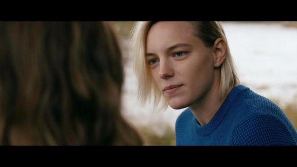 她唇之下迅雷下载_她唇之下高清资源在哪找