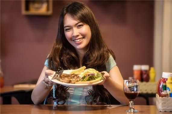 梦到开饭店是什么意思_梦见自己开饭店预示什么