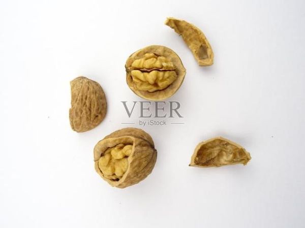 梦到核桃是什么意思_梦到核桃是吉兆吗