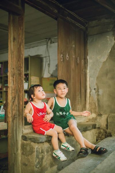 童年图片大全哪里找_童年照片怎么拍好看