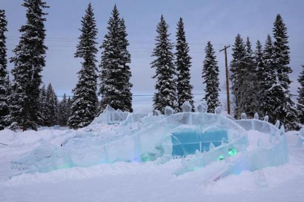 梦见冰是什么意思_梦见冰预示着什么