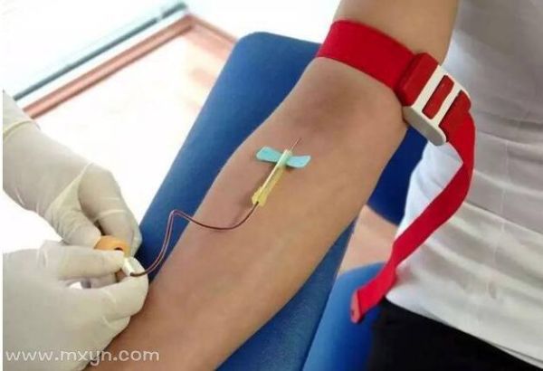 做梦梦到自己被抽血_梦见抽血是什么意思