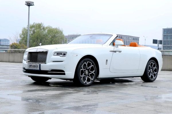 劳斯莱斯图片大全大图_劳斯莱斯高清壁纸哪里下载