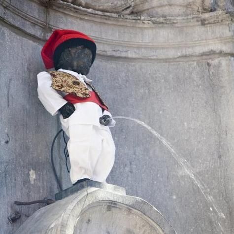 梦到抱着男孩是什么意思_梦到抱着男孩预示什么