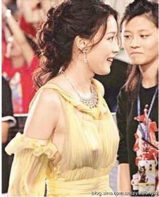 女明星裸奶图片大全_是否真实存在