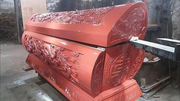 怀孕梦到棺材是什么意思_孕妇梦见棺材生男生女