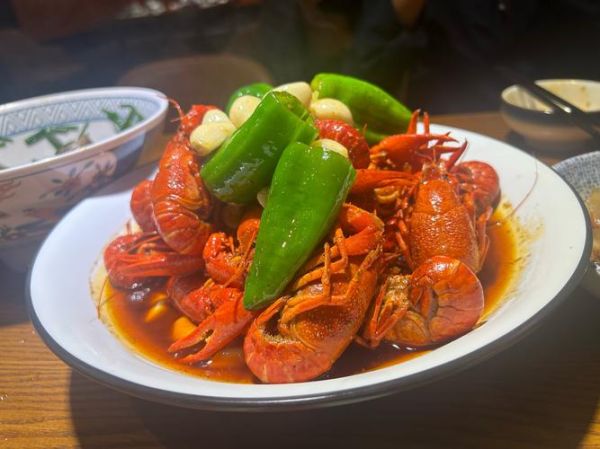 梦到好多龙虾是什么意思_龙虾梦境解析