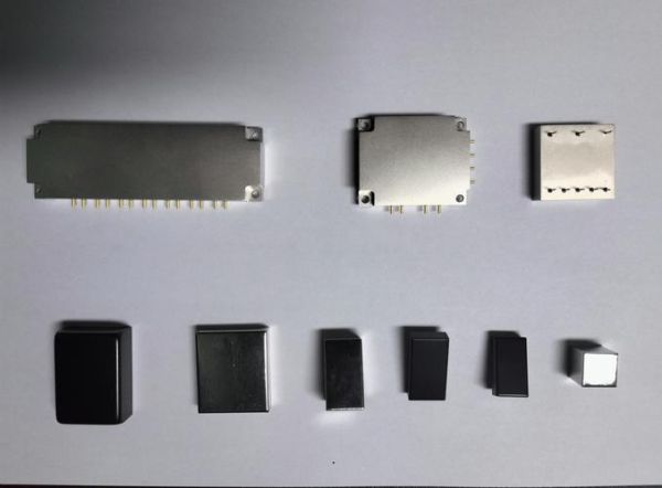 全金属外壳迅雷下载_高清资源在哪找