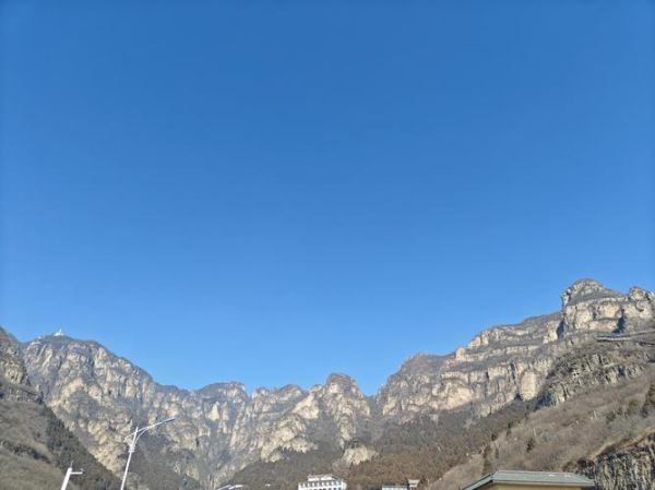 梦到和家人一起爬山_寓意是什么