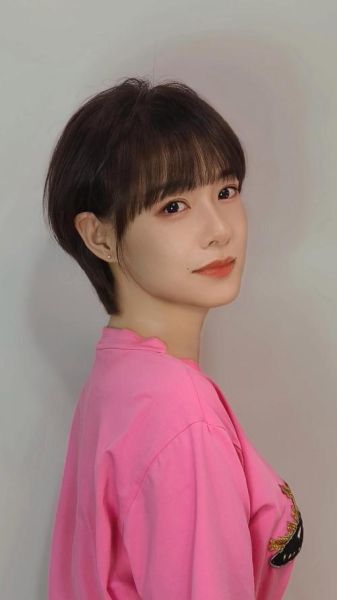 碎短发女图片大全_适合圆脸吗