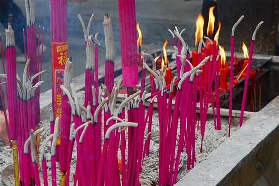 梦到坐公交车什么意思_梦见坐公交车预示什么