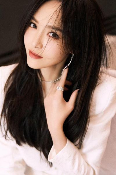 唐嫣图片大全_唐嫣高清写真哪里找