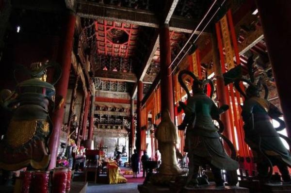 梦到去庙里是什么意思_梦见去寺庙拜神好吗