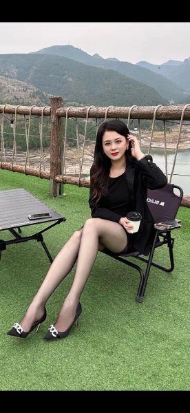 梦到丝袜是什么意思_梦见丝袜破了代表什么