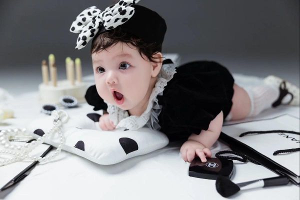 混血宝宝图片哪里找_混血宝宝图片怎么拍