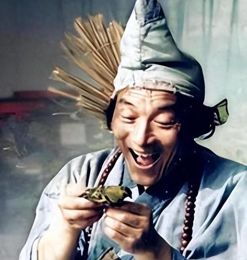 济公图片大全哪里找_济公高清壁纸怎么下载