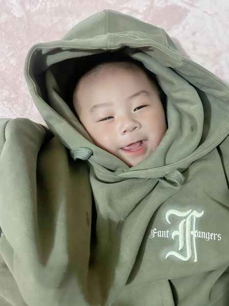 宝宝搞笑视频怎么拍_宝宝搞笑视频素材哪里找