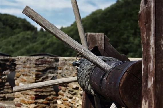 梦到打怪兽是什么意思_如何解梦