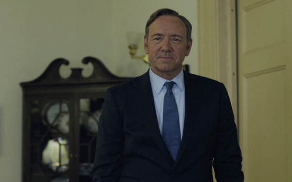 纸牌屋第一季迅雷下载_哪里能看高清完整版