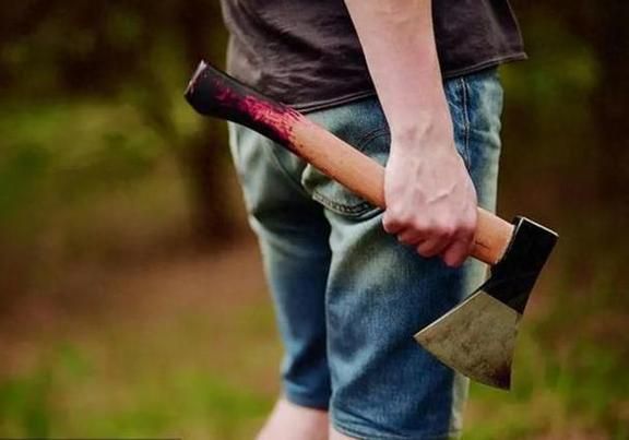 梦到自己砍人_是什么意思