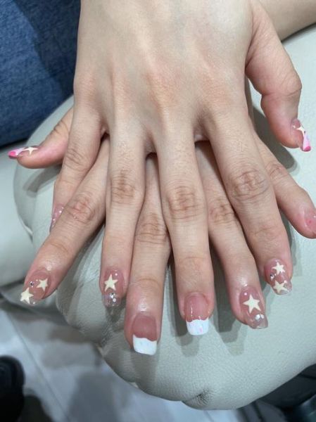 梦到做美甲是什么意思_梦见做美甲好不好