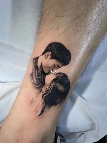 情侣纹身图片大全_情侣纹身图案推荐