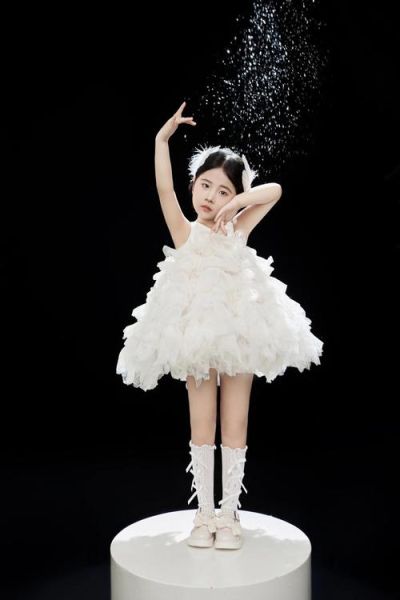 宝宝拍照姿势怎么摆_宝宝拍照穿什么衣服好看