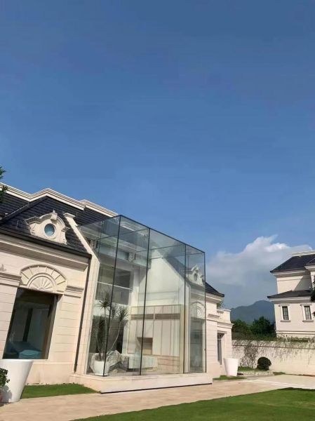 玻璃房图片大全_玻璃房造价多少钱一平