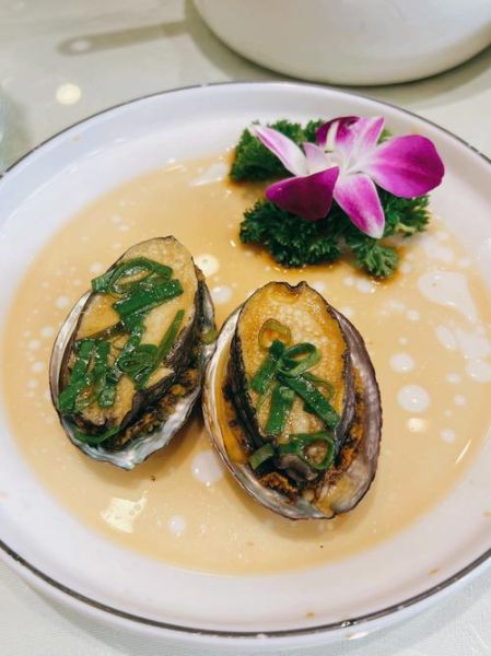 梦到吃海鲜是什么意思_梦见吃海鲜好不好