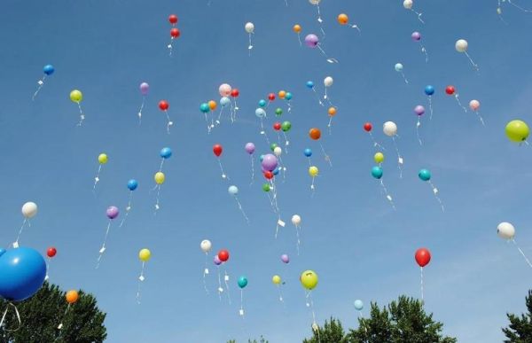梦到气球是什么意思_气球在梦中象征什么