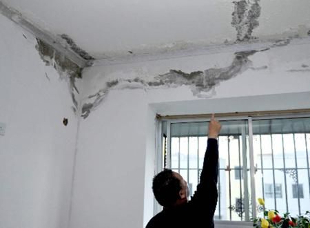 梦到在房顶上写作_有什么预兆