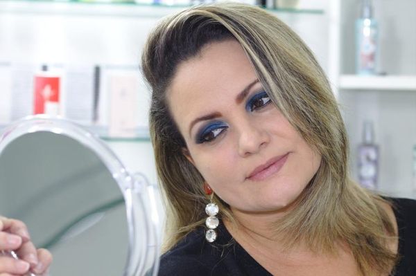 迷人的保姆迅雷下载地址_迷人的保姆迅雷下载安全吗