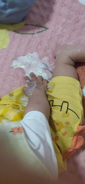 宝宝吐出来跟清水一样_怎么回事