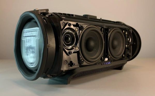 战鼓迅雷下载安全吗_战鼓迅雷下载速度慢怎么办