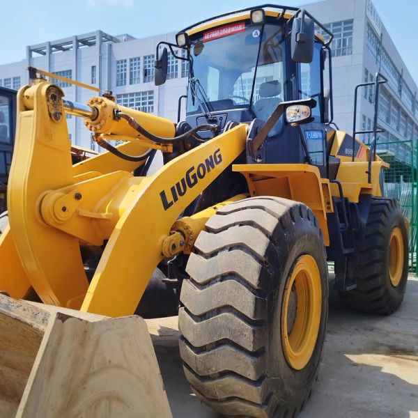 装载机图片大全_装载机型号怎么区分