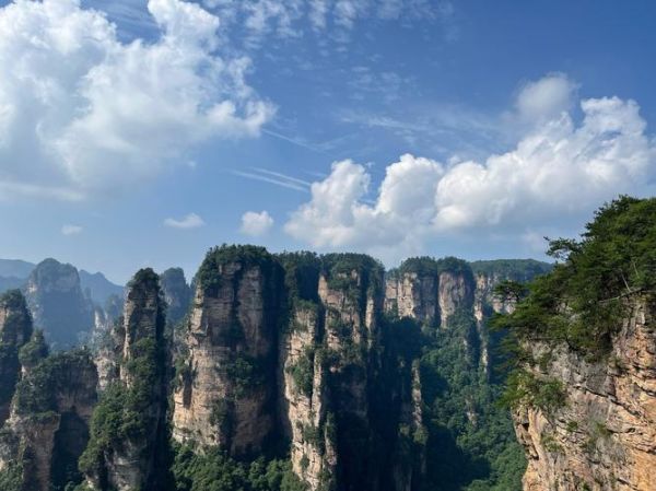 山峰图片大全_如何拍出震撼山景