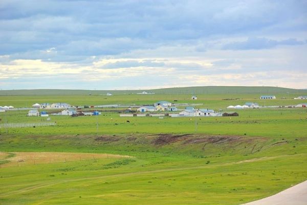 蒙古图片大全哪里找_蒙古草原高清图怎么拍