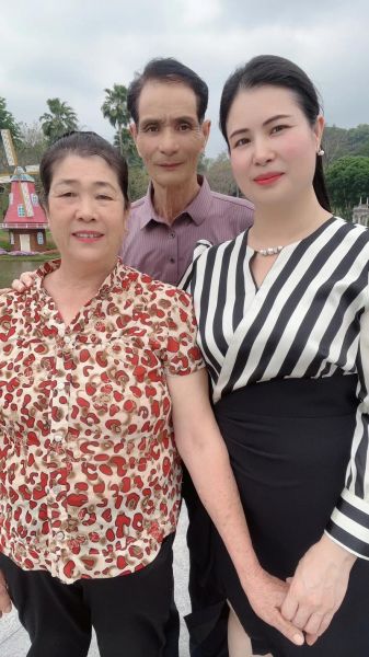 爸妈图片大全哪里找_如何挑选高清爸妈照片