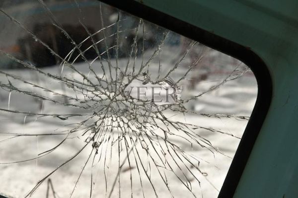 梦到照镜子_梦见镜子碎了代表什么