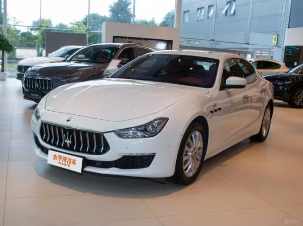 玛莎拉蒂图片大全_玛莎拉蒂车型图片哪里找