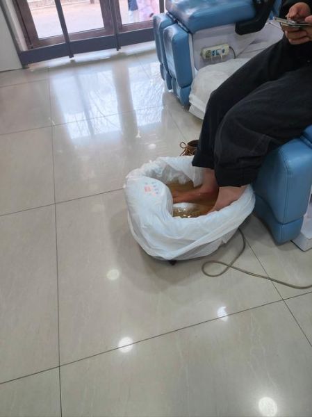 修脚图片大全_如何正确修脚