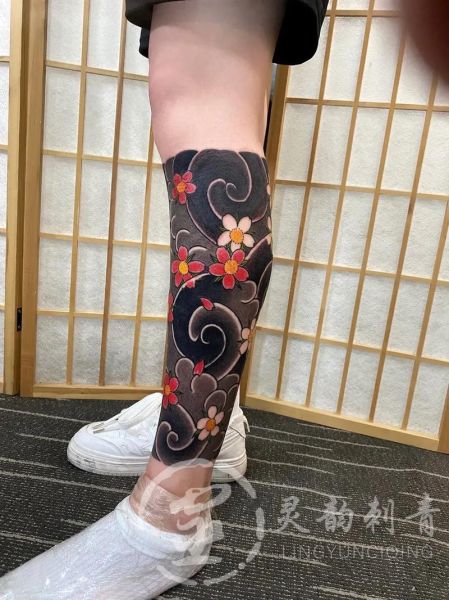 小腿纹身图案大全图片_小腿纹身疼吗