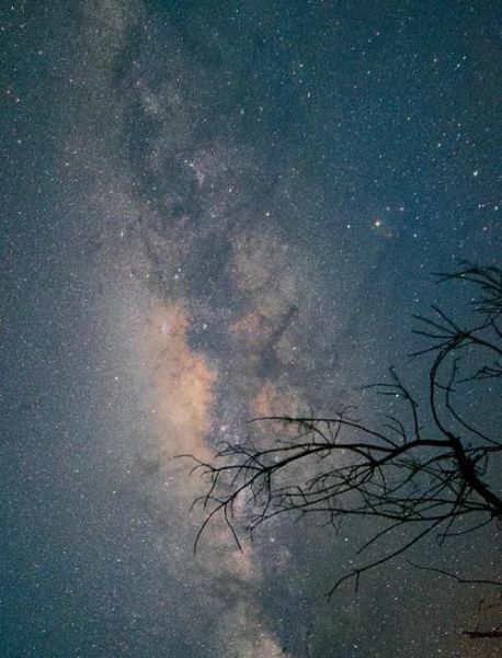 夜空图片大全哪里找_如何拍摄星空银河